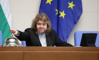 КС: Председателят на НС няма право да спира президентското предложение за референдум