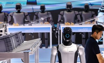 Хуманоидни роботи, AI и въпрос за 5 млрд. долара - балон или бъдеще очаква Китай?