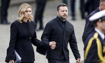 Самолетът на Зеленски се размина &bdquo;на косъм&ldquo; с руски дрон в Молдова