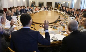 Платформата за предлагане на ДЦК за граждани ще се създава за 15 месеца