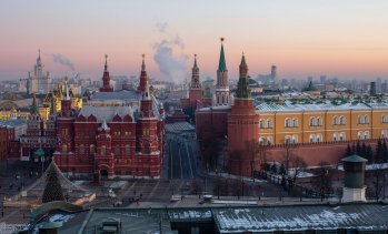 От Евровизия до олимпийски игри - Русия връща съветската традиция за паралелен свят