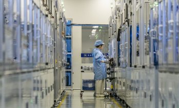 Производството и строителството в Китай се свиват, икономическото забавяне се разширява