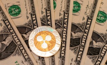 Как криптофеновете могат да печелят XRP награди ежедневно чрез платформата FTMINING