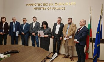 Без увеличаване на данък дивидент и на осигурителните вноски - правителството внася проектобюджета в понеделник