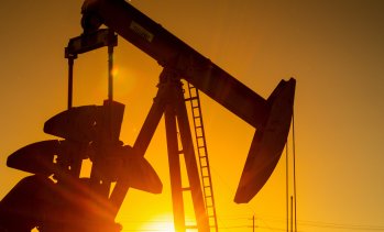 Месечните приходи от петрол и газ на Русия ще достигнат най-ниското си ниво от август 2020 г.