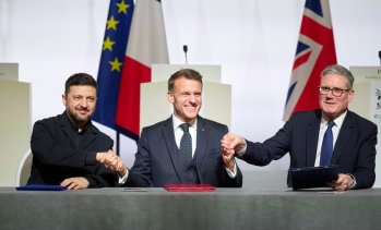 Украйна няма ясен отговор ще я защитят ли съюзниците, разчита САЩ да притиснат Русия