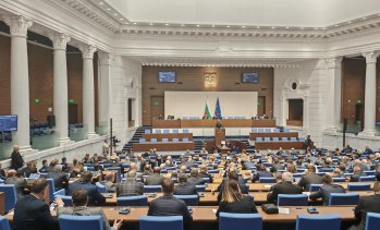 Парламентът одобри законодателни промени, свързани с референдумите