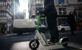 Компанията за електрически тротинетки Lime подаде документи за IPO