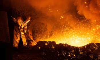 Промишленото производство в Германия се свива за втори пореден месец през март