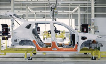 Тримесечната печалба на Geely расте с близо 60% въпреки засиления регулаторен контрол 