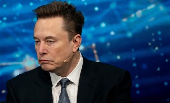 Огромното IPO на SpaceX може да направи Илон Мъск почти трилионер