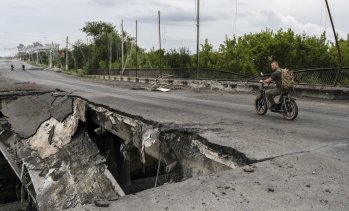 Бърнам се среща със Зеленски, Украйна одобри план за удари на далечно разстояние в Русия