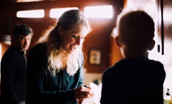 You Can See Everything за основателката на Theranos се превърна в боксофис хит в САЩ