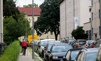 Страната с най-много наематели в Европа търси решение на проблема с недостига на жилища