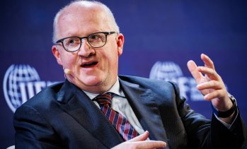 Лейн от ЕЦБ очаква еврото да играе по-голяма роля в портфейлите на инвеститорите