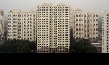 Имотната криза в Китай може да не стигне дъното си и догодина