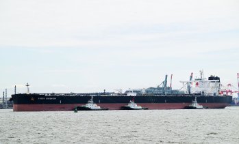 Саудитският петрол все още може да достигне света, но това няма да е евтино