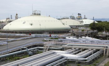 Купувачите на LNG гледат към САЩ в търсене на защита от бъдещ риск за доставките