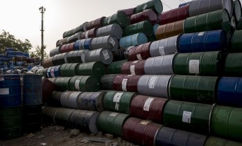 Петролът поскъпва с фокус върху покупките от Индия и атаките на Украйна срещу Русия*