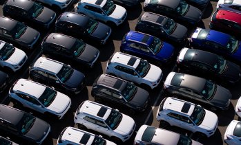 Американците поемат по-голямата част от увеличените от Тръмп мита