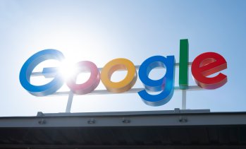 Пичай: Спукване на AI балон ще засегне всички компании, включително и Google
