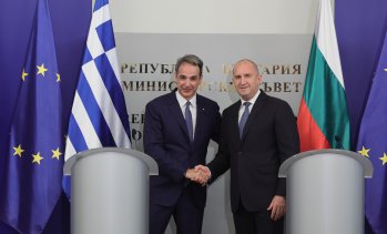 Радев и Мицотакис потвърдиха връзките между България и Гърция в енергетиката и отбраната