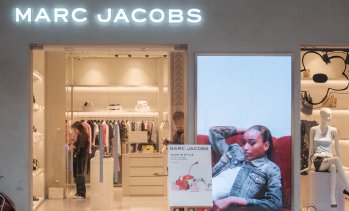 LVMH продава бранда за достъпен лукс Marc Jacobs на WHP Global