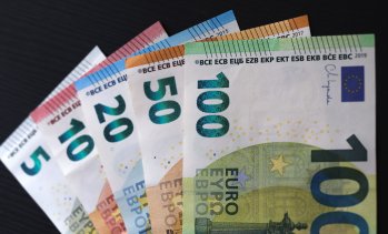 България е четвърта в ЕС по най-нисък дълг, но и по най-висок бюджетен дефицит