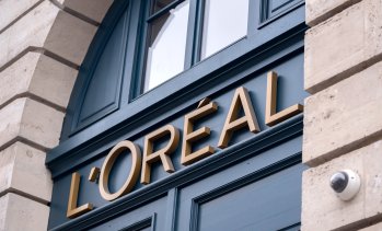 Продажбите на L&rsquo;Oreal надминаха очакванията благодарение на премиум продуктите