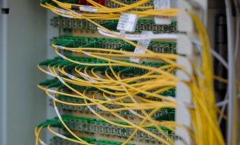 ЕК разследва Amazon Web Services и Azure за господстващо положение в облачните услуги