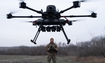 Русия изпрати елитни оператори на дронове да спасяват логистиката за южния фронт
