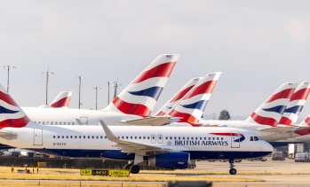 IAG очаква по-ниска годишна печалба заради високите цени на горивата