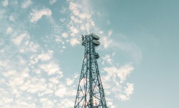 Инвестиции за над 640 млн. лева правят трите телекома у нас годишно