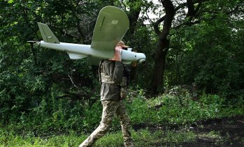 Украинските дронове подпалиха пристанището в Уст-Луга, Латвия съобщи за свален дрон