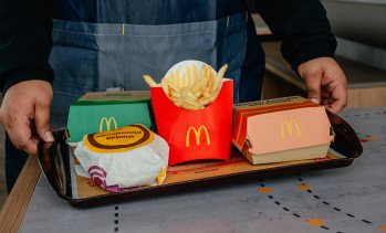 McDonald's не успя да изпълни прогнозата за печалбата си заради "предизвикателната среда"