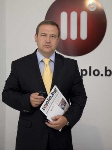 <p>
	Стоян Цветанов. <em>Снимка: &quot;Топлофикация София&quot;</em></p>
