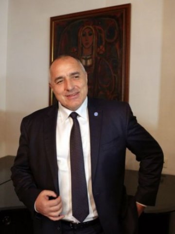 <p>
	Премиерът Бойко Борисов е в Прага за срещата на Вишеградската четворка заради бежанската криза.<em> Снимка: БТА</em></p>
