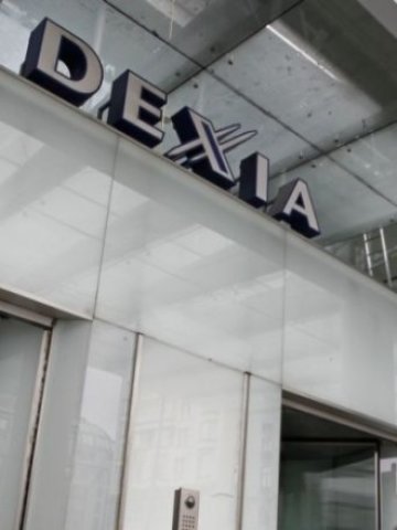 <p>
	Централата на Dexia. Снимка: Ройтерс</p>
