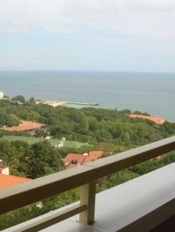 <p>
	Изглед от апартамент в комплекс на Black Sea Property Fund в Златни пясъци. Снимка: Black Sea Villas</p>
