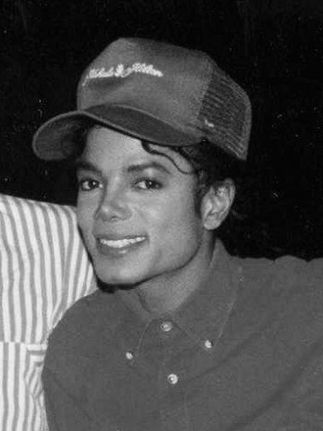 На младини Майкъл Джексън едва ли е предполагал, че славата, извесността и парите му ще го преследват дълго след смъртта му. Снимка: Flickr