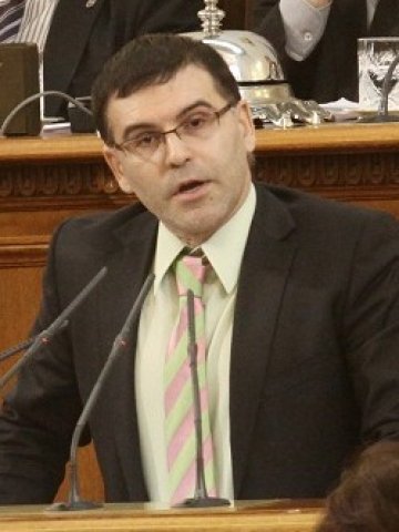 Дянков: Стикери в застраховането вече няма да има, ГО ще се плаща на един транш