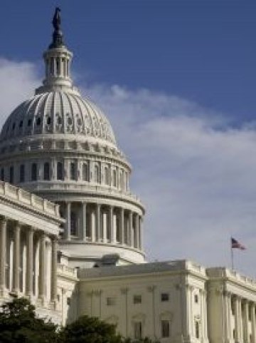 <p>
	Не, самата Капитолия не се продава, но нейните служители&nbsp; ще имат доста работа, ако новото предложение бъде прието от Конгреса. <em>Снимка: sxc.hu</em></p>
