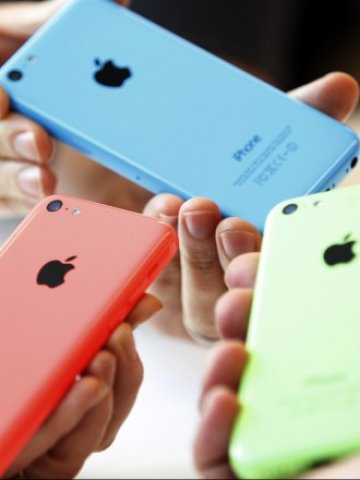 <p>
	Цветовете може да привлекат много фенове на марката. <em>Снимка: Ройтерс</em></p>
