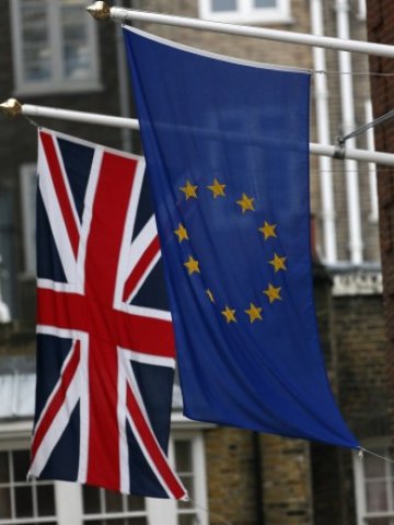 <p>
	Еврозоната е пазар за почти половината от британския експорт.&nbsp;<em>Снимка: Ройтерс</em></p>
