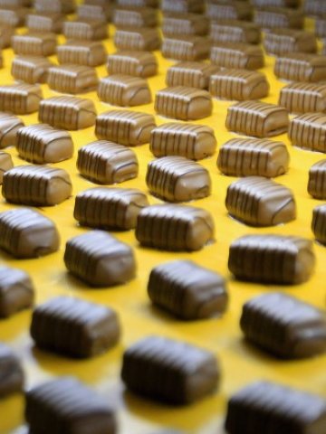 <p>
	Производители на шоколадови изделия в Канада са обвинени в ощетяване на потребителите.&nbsp;<em>Снимка: Ройтерс</em></p>
