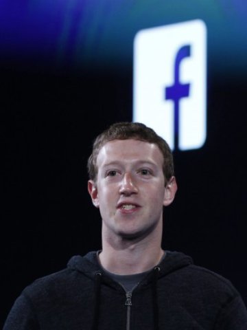 <p>
	Зукърбърг: &quot;Всичко, което Facebook прави, е да даде на всички хора по света силата да се свързват&quot;.&nbsp;<em>Снимка: Ройтерс</em></p>
