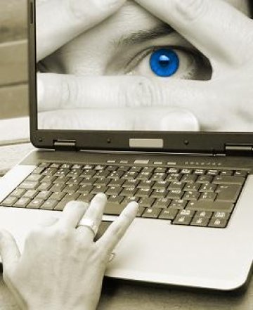 Досадните колеги във Facebook 