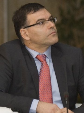 <p>
	Вицепремиерът Симеон Дянков по време на представянето на програмата за реформи.&nbsp; &nbsp; &nbsp; &nbsp; &nbsp; &nbsp;Снимка: БТА</p>
