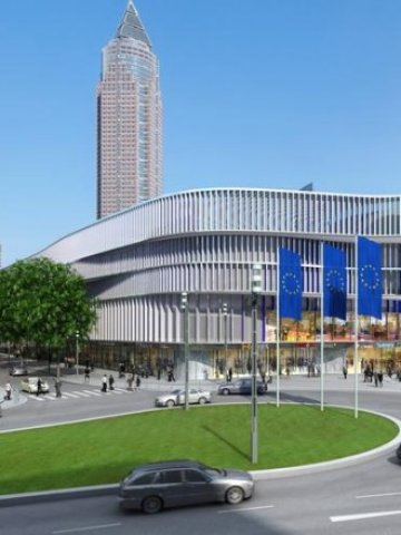 <p>
	Изглед от търговския център във Франкфурт, в който Allianz придоби дял през 2011 г. <em>Изображение: CA Immo</em></p>
