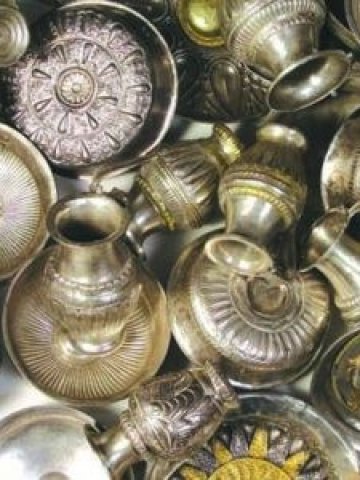 <p>
	<em>Рогозенското съкровище, което е част от експозицията на историческия музей във Враца. Снимка: Регионален исторически музей, Враца</em></p>
